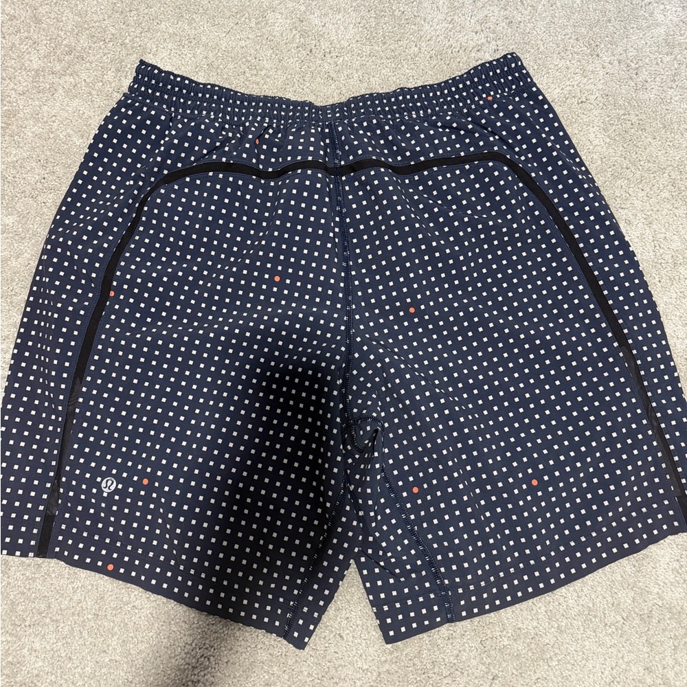 Lululemon Pace Breaker Short Mens Large Blue Geometric print Lined. - Picture 2 of 6
